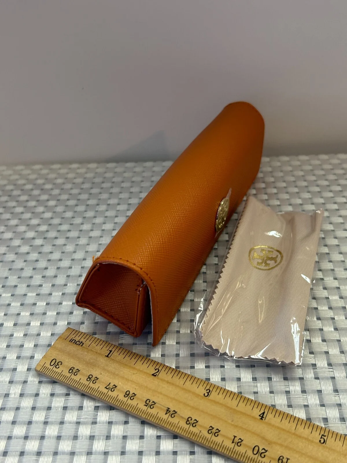 TORY BURCH ORANGE & GOLD EYEGLASSES MAGNETIC EYEWEAR CASE & CLEANING CLOTH New 3